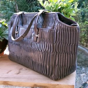 Luxe Coach Leather Greige Pleated Shoulder Bag